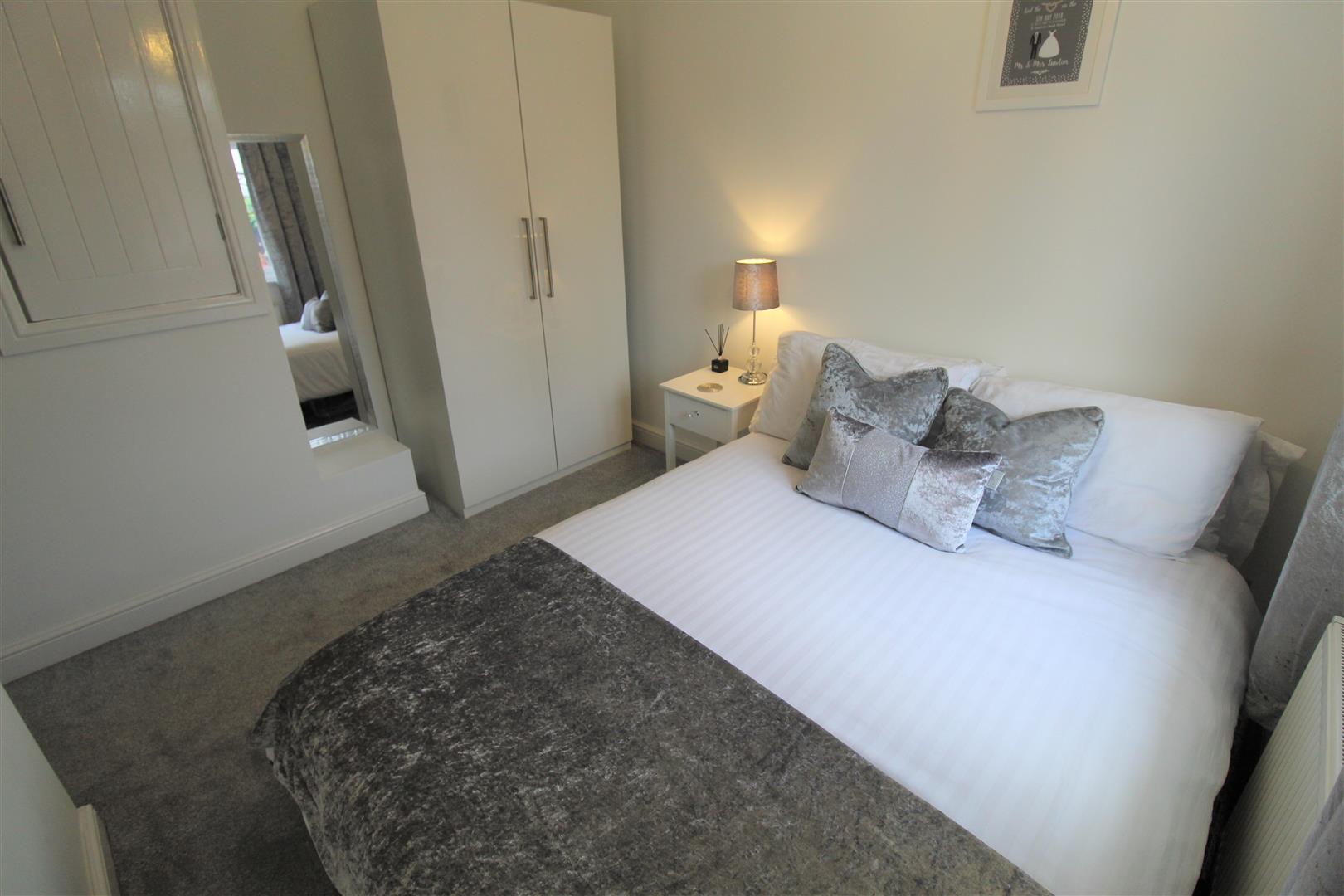 Chesterwood Road, Acreswood